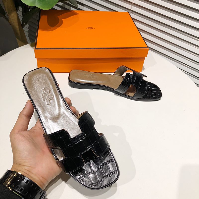 Hermes Slippers